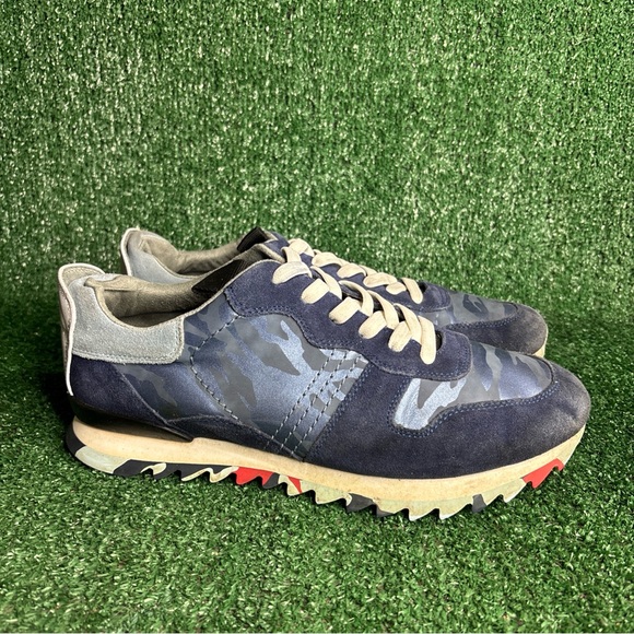 Karl Lagerfeld Men's Blue Came Runner Sneakers Size 11